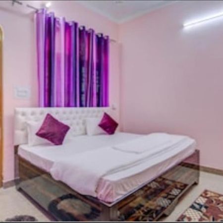 Nandini Homestay Dehradun Zewnętrze zdjęcie