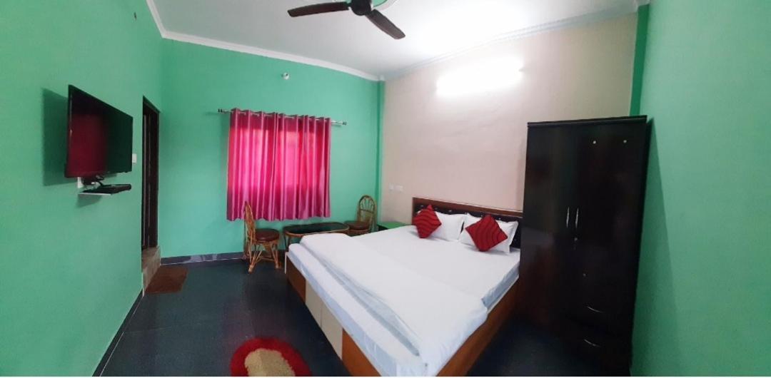 Nandini Homestay Dehradun Zewnętrze zdjęcie