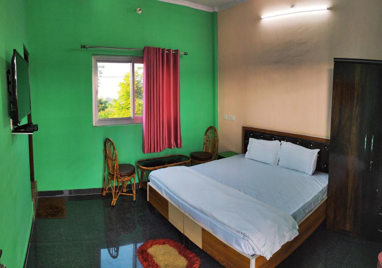 Nandini Homestay Dehradun Zewnętrze zdjęcie