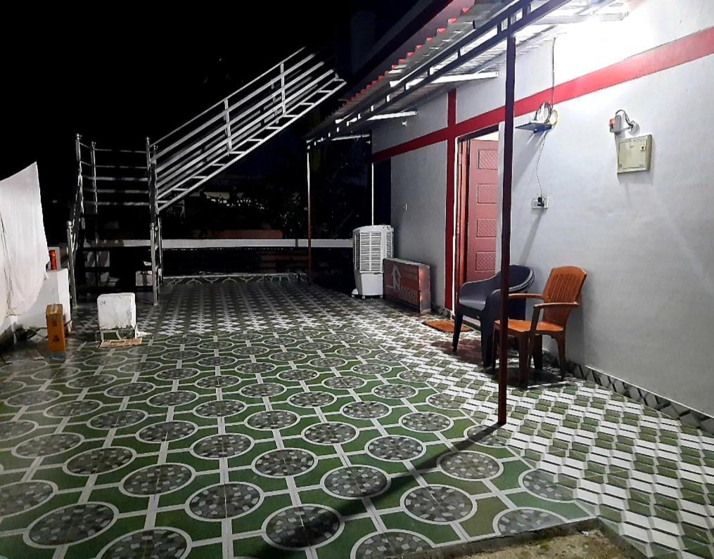 Nandini Homestay Dehradun Zewnętrze zdjęcie